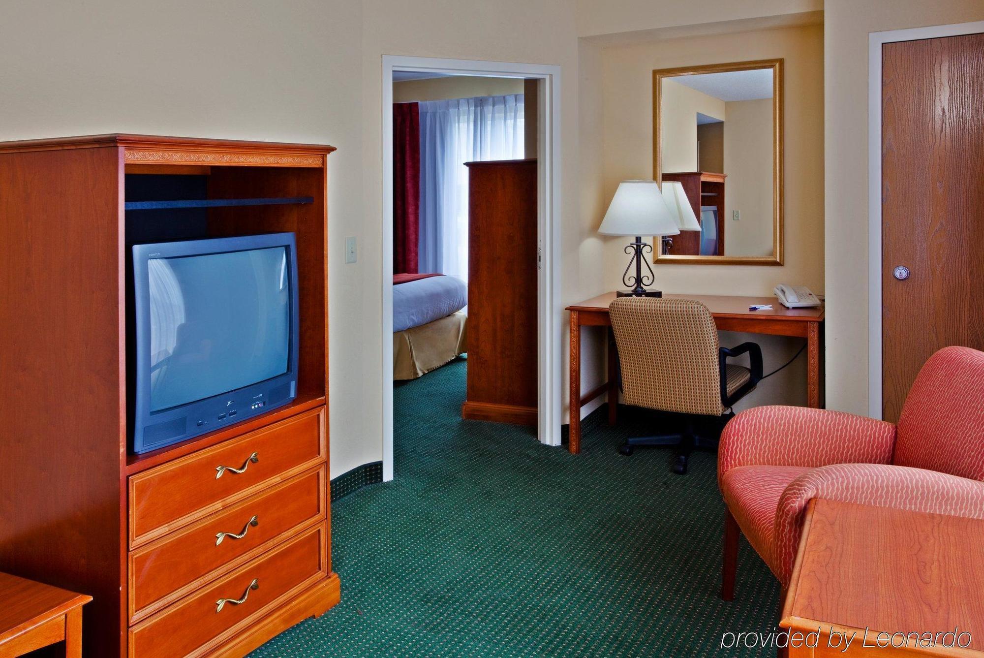 Holiday Inn Express Hotel & Suites Brooksville West, An Ihg Hotel Bilik gambar