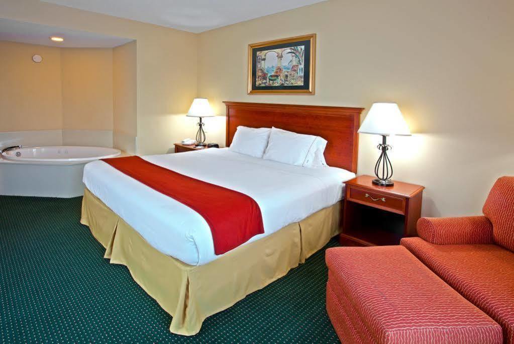 Holiday Inn Express Hotel & Suites Brooksville West, An Ihg Hotel Bilik gambar